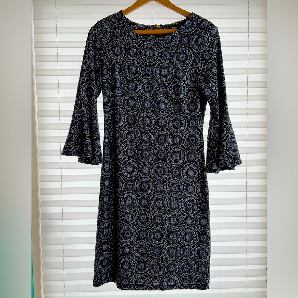 Tommy Hilfiger midi dress with 3/4 flare sleeves